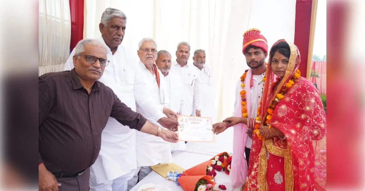 शामली में शहनाइयों की गूंज के बीच हुआ 117 जोड़ों का सामूहिक विवाह