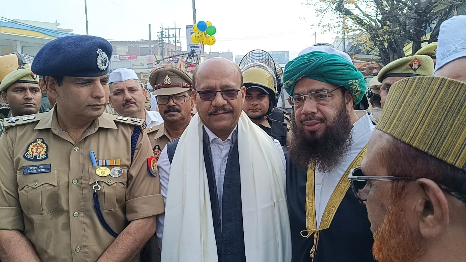 मुजफ्फरनगर में अकीदत के साथ मनाई गई ईद: कड़ी सुरक्षा के बीच हजारों ने पढ़ी नमाज, मुल्क में अमन-चैन की मांगी दुआ