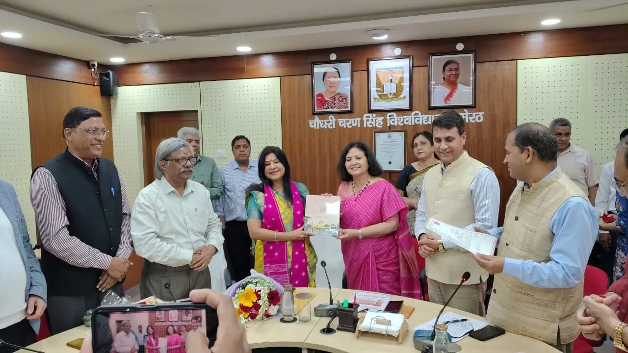 चौधरी चरण सिंह विश्वविद्यालय में लोक संस्कृति का नया अध्याय: पद्मश्री मालिनी अवस्थी बनीं 'प्रोफेसर ऑफ प्रैक्टिस'