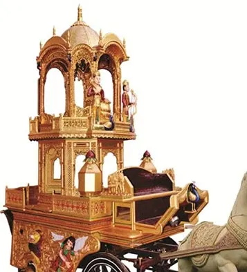 देवबंद में ऐतिहासिक श्रीकृष्ण शोभा यात्रा की तैयारियां तेज, 109 साल पुराने स्वर्ण रथ पर सवार होंगे भगवान