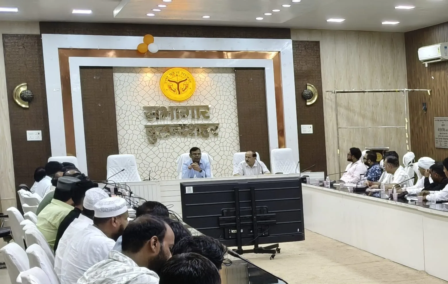 बुलंदशहर में पुराने वाहनों पर चलेगा अभियान, NCR में प्रदूषण घटाने पर जोर: परिवर्तन योजना के सफल क्रियान्वयन को लेकर अफसरों ने कसी कमर