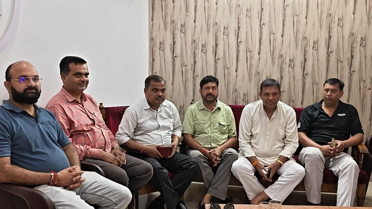 मुजफ्फरनगर में स्वरा भास्कर के बयान पर भड़का राजपूत समाज! जयाया विरोध, थप्पड़ मारने वाले को ₹5 हजार इनाम की घोषणा