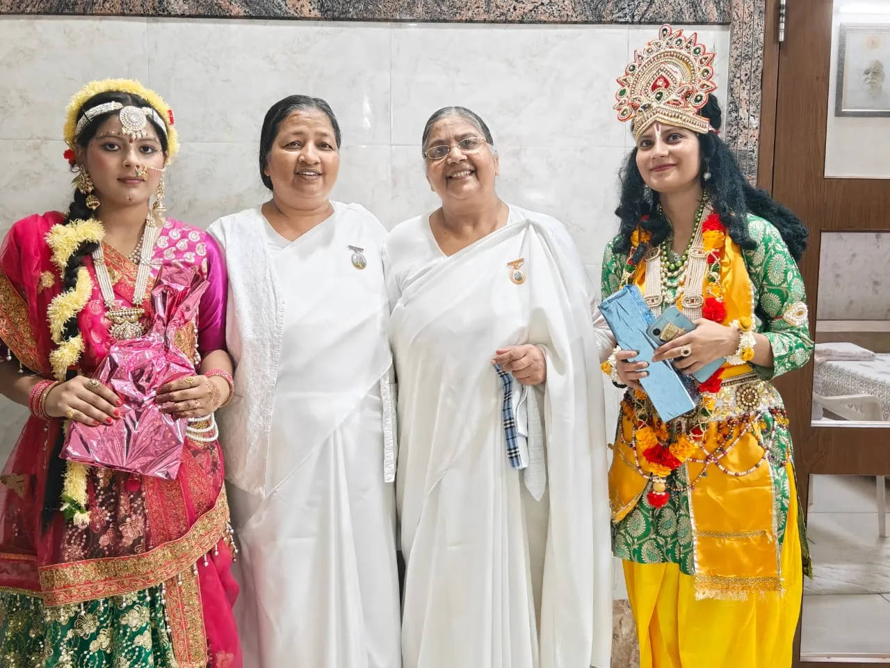 मुजफ्फरनगर में जन्माष्टमी की भव्य धूम! बाल कृष्ण की मनमोहक झांकी ने मोहा मन, राजयोग और आध्यात्मिक ज्ञान का संदेश
