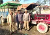 सहारनपुर में थाना चिलकाना पुलिस ने अवैध खनन परिवहन करने वाले ट्रैक्टर ट्रॉली को सीज किया
