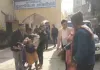 युवक की हालत गंभीर हाेने पर सीएमओ कार्यालय में हंगामा, आराेप, सीएमओ–नोडल की सरपरस्ती में फल-फूल रहे झोलाछाप