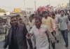 संभल में 90 वर्षीय महिला की अनोखी अंतिम यात्रा, रंग-गुलाल और होली गीतों के साथ दी विदाई