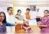 मुजफ्फरनगर में अंतरराष्ट्रीय महिला दिवस पर बेटियों और महिलाओं का सम्मान, योजनाओं के लाभार्थियों को सौंपी सौगात