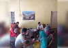 मुजफ्फरनगर में बुढ़ाना के सैनपुर में आईआईटी विशेषज्ञों का फिजियोथेरेपी शिविर, ग्रामीणों को दर्द से दिलाई निजात