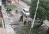 हापुड़ में सरेराह छात्र पर बरसे थप्पड़, हिस्ट्रीशीटर की गुंडागर्दी CCTV में कैद; वीडियो वायरल