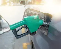 पेट्रोल-डीजल के नहीं बढ़ेंगे दाम: होर्मुज जलडमरूमध्य से तेल की पहली खेप रवाना, सरकार ने दी बड़ी राहत