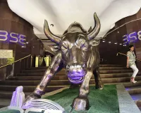 लगातार दूसरे दिन चढ़े शेयर बाजार, आईटी कंपनियों में बड़ी गिरावट