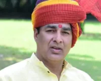 मुख्यमंत्री योगी के कार्यक्रम के दौरान भड़के पूर्व विधायक संगीत सोम, सीओ को कहा...बिना खुराक नहीं मानोगे