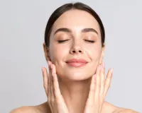 महंगे कॉस्मेटिक्स छोड़िए, रंजक पित्त के ठीक होने से बढ़ेगा चेहरे का निखार, जानिए आयुर्वेद की राय