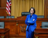 गूगल और मेटा से विवादित विज्ञापन हटाने की मांग, अमेरिकी सांसदों ने उठाए सवाल 