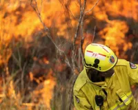 ऑस्ट्रेलिया में जंगल की आग ने मचाया तांडव, लोगों को शहर छोड़ने का आदेश, सड़कें भी हुईं बंद