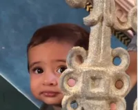 अनुपम खेर ने सेट पर पोते के साथ शेयर की वीडियो, लिखा- जीवन एक पूरा चक्कर है