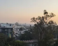 पश्चिम यूपी में ठंड बढ़ी, पहाड़ों की बर्फबारी से तापमान में भारी गिरावट