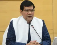 “घूसखोरों पर गिरी गाज!” — मंत्री एके शर्मा का सख्त एक्शन, लाइनमैन बर्खास्त, जेई सस्पेंड