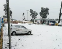 उत्तराखंड में बारिश और बर्फबारी का अलर्ट, देहरादून और अल्मोड़ा के स्कूलों में अवकाश