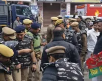 वाराणसी में सपा बनाम प्रशासन! सपाइयों को मणिकर्णिका घाट जाने से रोका गया, कई नेता नजरबंद