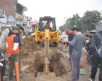 शामली में जल संकट, मुख्य पाइपलाइन मरम्मत के चलते पूरे दिन बाधित रही जलापूर्ति