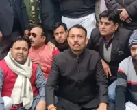 UP में प्रशासनिक 'विद्रोह': बरेली के सिटी मजिस्ट्रेट अलंकार अग्निहोत्री 'हाउस अरेस्ट', सस्पेंशन के बाद शामली अटैच; शंकराचार्य बोले- 