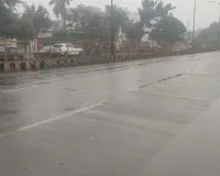 मेरठ में बारिश और ठंड का कहर, अधिकतम 19°C और न्यूनतम 9°C दर्ज, मौसम विभाग ने जारी किया अलर्ट