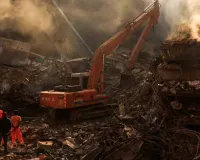 कराची शॉपिंग प्लाजा अग्निकांड के 67 मृतकों में से 16 की हुई पहचान..डीएनए टेस्ट से होगी अन्य की शिनाख्त