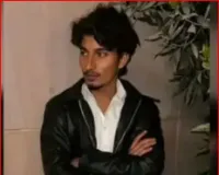 नोएडा: बी-टेक छात्र की हॉस्टल की चौथी मंजिल से छलांग, पिता को भेजी वीडियो से बढ़ी घटना की भयावस्था