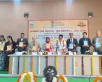 यूजीसी पर यूपी के राज्य मंत्री कपिल देव अग्रवाल ने साधी चुप्पी, मीडिया से बचते नजर आए