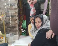 कैराना में महाशिवरात्रि पर उमड़ा आस्था का सैलाब, बरखंडी महादेव मंदिर में जलाभिषेक के लिए लगी श्रद्धालुओं की लंबी कतारें