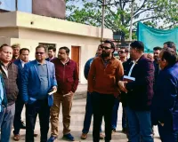 शामली में जिलाधिकारी ने इंडस्ट्रियल एरिया कंडेला में नाले की समस्या का स्थलीय निरीक्षण किया