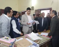 सहारनपुर डीएम मनीष बंसल ने देवबंद तहसील का निरीक्षण कर दिए कड़े निर्देश