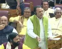 यूपी विधानसभा: मंत्री नरेंद्र कश्यप को स्पीकर की सख्त फटकार, बोले- 
