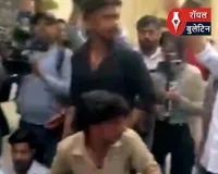 लखनऊ विश्वविद्यालय: ABVP छात्रों का हनुमान चालीसा पढ़ने का प्रयास, पुलिस ने हटाया