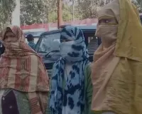 मेरठ के कंकरखेड़ा में दबंगई: गाली-गलौज का विरोध करने पर मां-बेटी की सरेराह पिटाई, वीडियो वायरल होने पर जागा प्रशासन