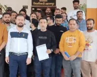 सहारनपुर: कलेक्ट्रेट पर डेयरी कल्याण समिति का जोरदार प्रदर्शन, खाद्य अधिकारी पर अवैध वसूली के गंभीर आरोप