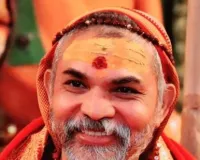 गुरु गड़बड़ निकले तो रोना स्वाभाविक’ —शंकराचार्य के बयान से छिड़ी नई बहस