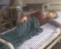 मेरठ: स्कूल में जहरीली गोलियां खाने से दो छात्राओं की हालत बिगड़ी, अस्पताल में भर्ती