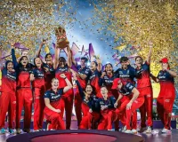 अनुष्का से ऋषभ तक, डब्ल्यूपीएल में आरसीबी की शानदार जीत से गदगद सितारे, महिला टीम को दी बधाई