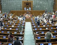 लोकसभा में विपक्ष के हंगामे के बीच कार्यवाही एक मिनट में स्थगित, राहुल गांधी को बोलने की अनुमति पर विवाद