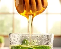 गर्म पानी में मिलाएं पुदीना-नींबू-शहद, हेल्दी ड्रिंक से पाचन में सुधार और दमक उठेगा चेहरा 