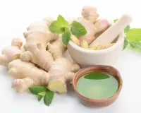 तुलसी-अदरक का हेल्दी ड्रिंक: इम्युनिटी बूस्ट कर चेहरे पर लाए नेचुरल ग्लो