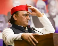 शंकराचार्य पर एफआईआर में भड़के अखिलेश, बोले 20 साल पुराना मामला निकालकर अपमानित कर रहे