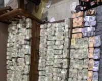  विजिलेंस विभाग की बड़ी कार्रवाई, खनन उपनिदेशक के घर से जब्त किए 4 करोड़ कैश और सोने के आभूषण