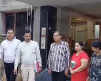 दिल्ली: एक ही फ्लैट कई लोगों को बेचा, आरोपी पति-पत्नी ग्रेटर नोएडा से गिरफ्तार