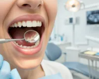 दांतों के इनेमल को नुकसान पहुंचा रही रोज की आदतें, इस तरह करें बचाव