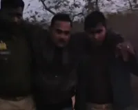 यूपी पुलिस का 'ऑपरेशन क्लीन': 25 हजार का इनामी गौ-तस्कर मुठभेड़ में घायल, पैर में लगी गोली