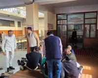 मुजफ्फरनगर: विकास भवन में अधिशासी अभियंता और कर्मचारी के बीच भिड़ंत, अभद्रता के विरोध में कार्य बहिष्कार