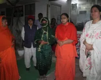 दिल्ली से अगवा दो सगी बहनें मेरठ से बरामद, पुलिस थाने में हंगामा, बहला-फुसलाकर लाने और बंधक बनाकर रखने का आरोप